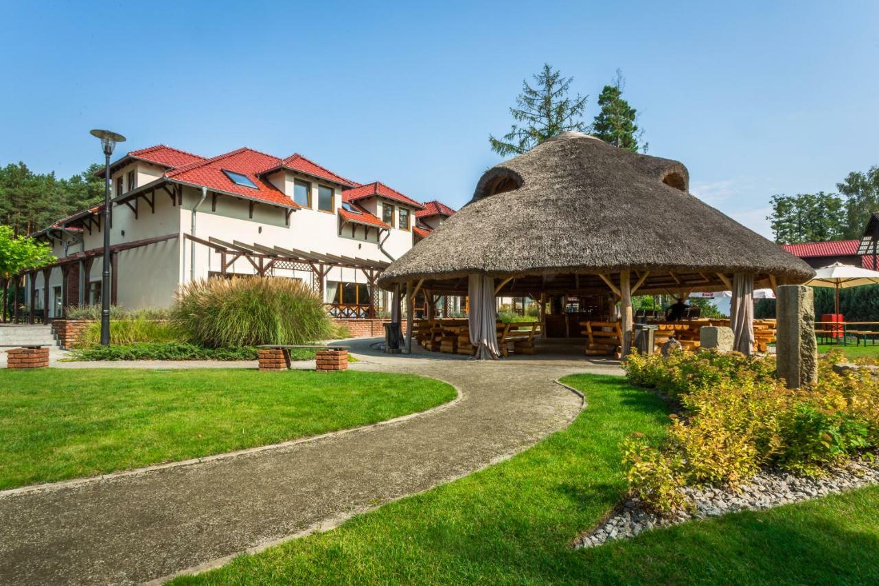 Nad Borkiem Hotel Kosarzyn  Exterior photo